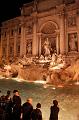 Roma - Fontana di Trevi di notte - 9